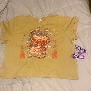 Size L has a dragon on it never been worn new